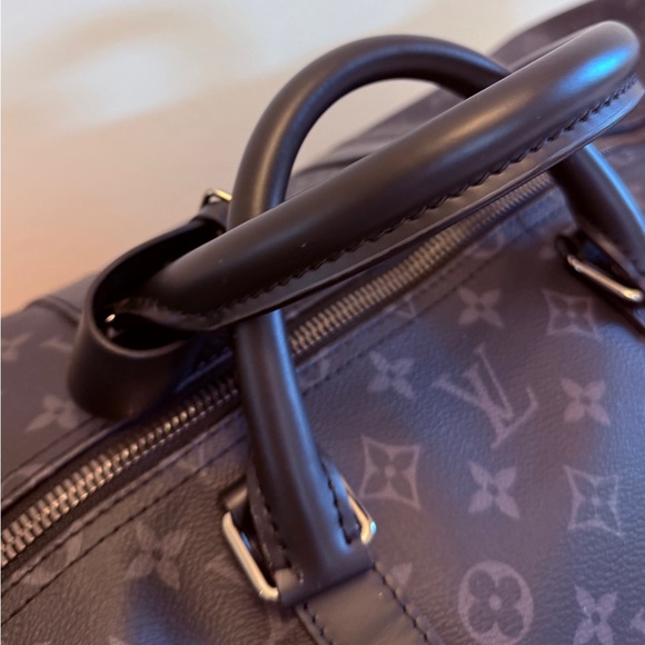 Louis Vuitton BLACK Monogram Men's Bag - Picture 4 of 11